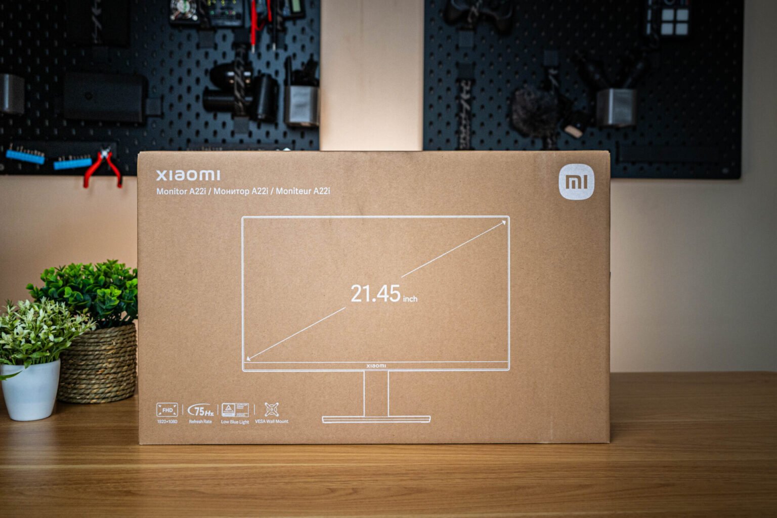 Xiaomi A22i 22" Full HD 1080p VA Monitor (75Hz, 6ms, 16:9, HDMI/DP, Flicker-Free, and VESA Mount)