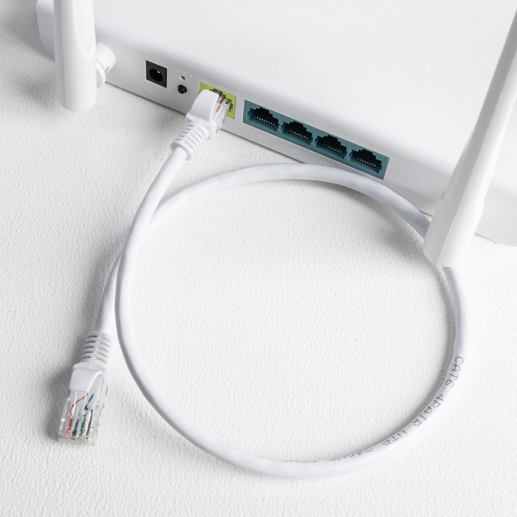 Gizzu Cat6 UTP Fly Lead Ethernet Network Cable 1m – White-Wolf Media Store